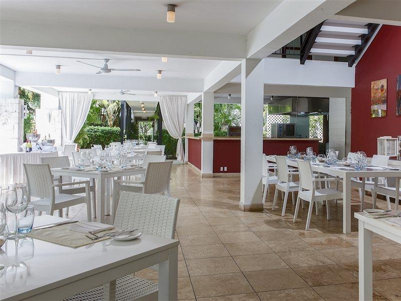 Floris Suite Hotel - Spa & Beach Club - Adults Only Piscadera Bay Kültér fotó