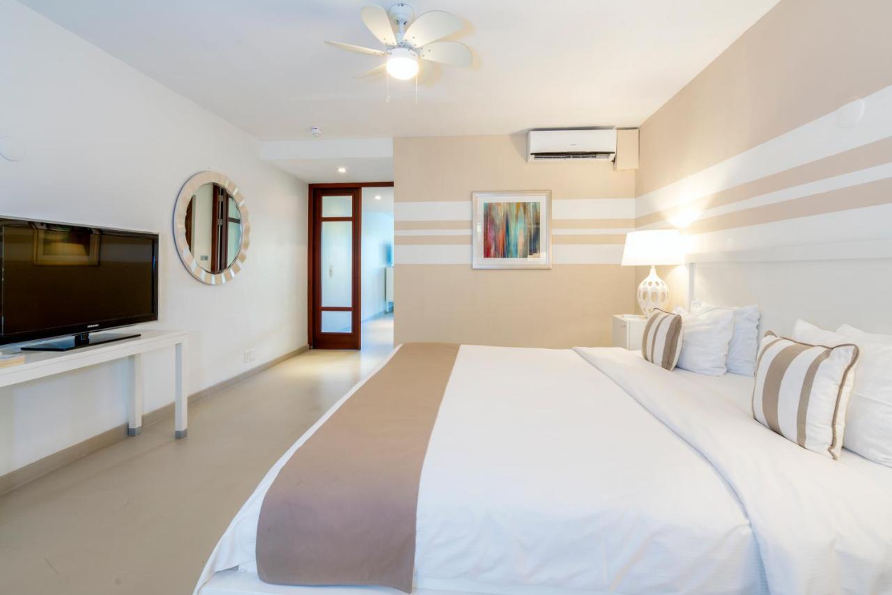 Floris Suite Hotel - Spa & Beach Club - Adults Only Piscadera Bay Kültér fotó